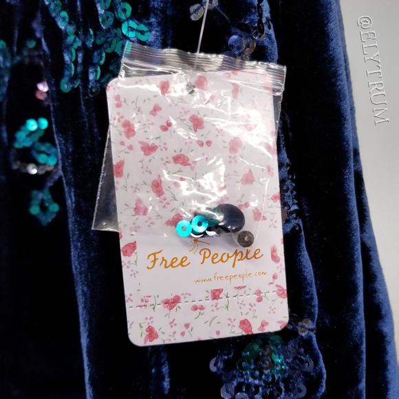 🎉 HP 🎉 Free People Jill's velvet sequin dress - Picture 6 of 8
